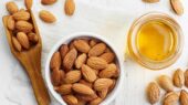 کدام روغن بادام مفیدتر است ؟ روغن بادام شیرین یا روغن بادام تلخ ؟
