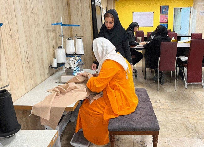 آموزش طراحی لباس