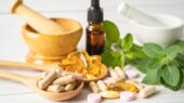 ۵ نکته کلیدی در مصرف داروهای گیاهی و اهمیت توجه به نکات ایمنی