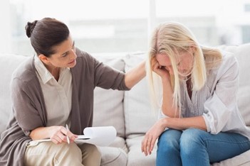 درمان پانیک چقدر طول می‌کشد و چگونه انجام می‌شود