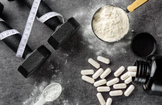 کراتین برای ورزشکاران جوان؛ فواید، عوارض و بایدها و نبایدهای مصرف آن