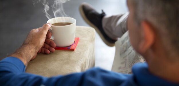 چای و قهوه داغ و ارتباط آن با افزایش خطر سرطان معده