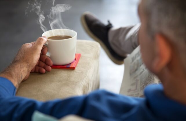 چای و قهوه داغ و ارتباط آن با افزایش خطر سرطان معده