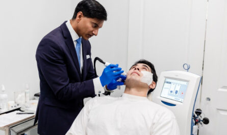 5 توصیه مهم قبل از مراجعه به کلینیک و متخصص پوست و مو