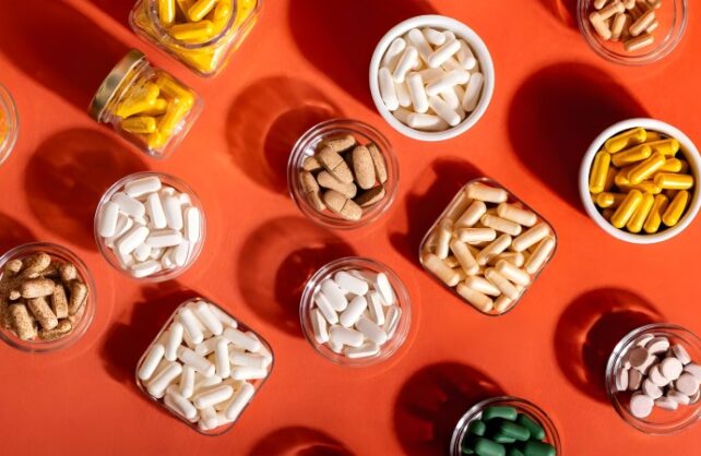 دوز بالای ویتامین‌ ها و مواد معدنی خطر سکته قلبی ایجاد می‌ کند