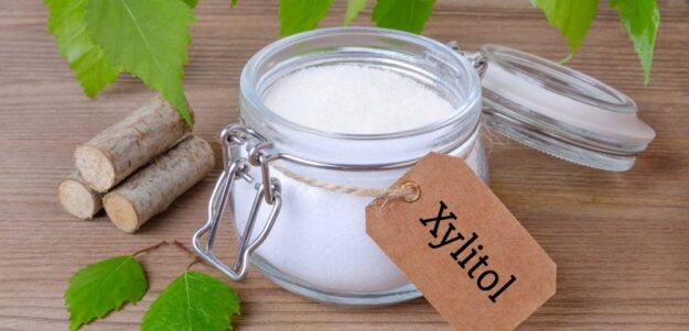 زایلیتول چیست؟ آیا این شیرین کننده جایگزین قند خطر سکته و حمله قلبی را افزایش می دهد؟